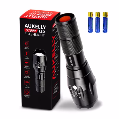 1000 lumen zoomable waterproof LED torch light and rechargeable travel powerful hand flashlight for hunting