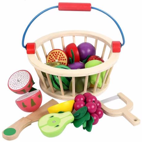 Baby toys 2-4 year Magnetic simulation wooden fruit vegetable food cutting pretend play preschool kids toys 2023 educational toy