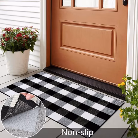 OurWarm 70*110 cm Black and White Checked Farmhouse Anti-Slip Buffalo Plaid Check Rugs Outdoor Porch Rug