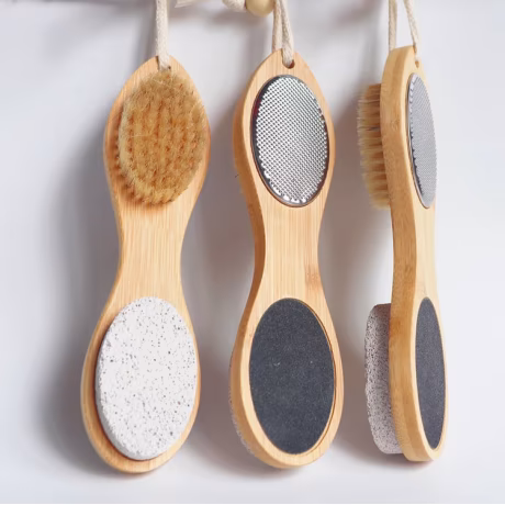 4 in 1 Feet Pedicure Scrubber Exfoliator Tools Foot File Callus Dead Skin Remover Foot Treatment with Mental Foot Rasp