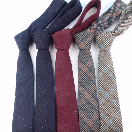 European Men's Wool Necktie Skinny Dot Narrow Knitted Tie Plain Color Classic England 6cm Width