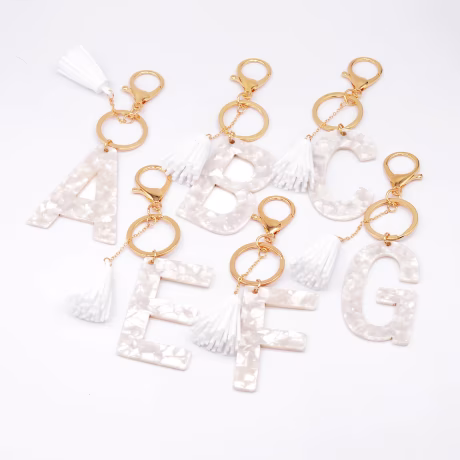 Simple Design Transparent Handmade Gold Foil Inside 26 Letters Key Rings Gold Chain Resin Keychain for Gift
