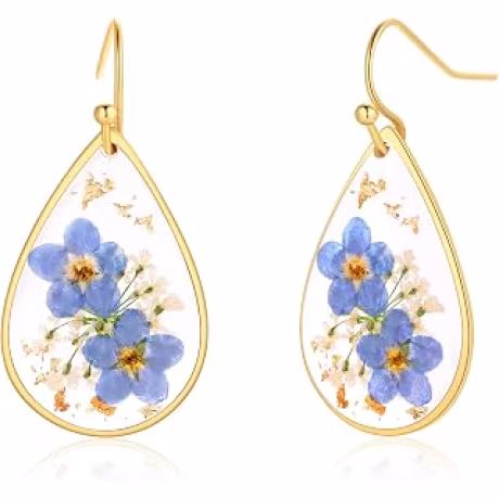 Aretes colgantes hechos a mano con flores prensadas de nomeolvides